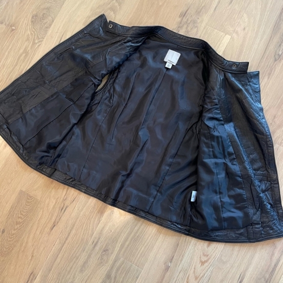 Leather vest - Picture 3 of 5